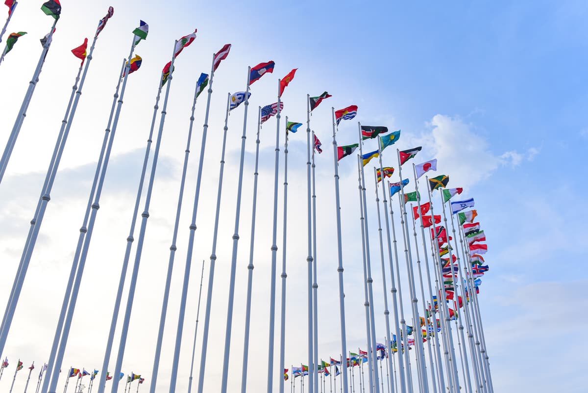 Иран подтверждает поддержку миролюбивой политики Туркменистана