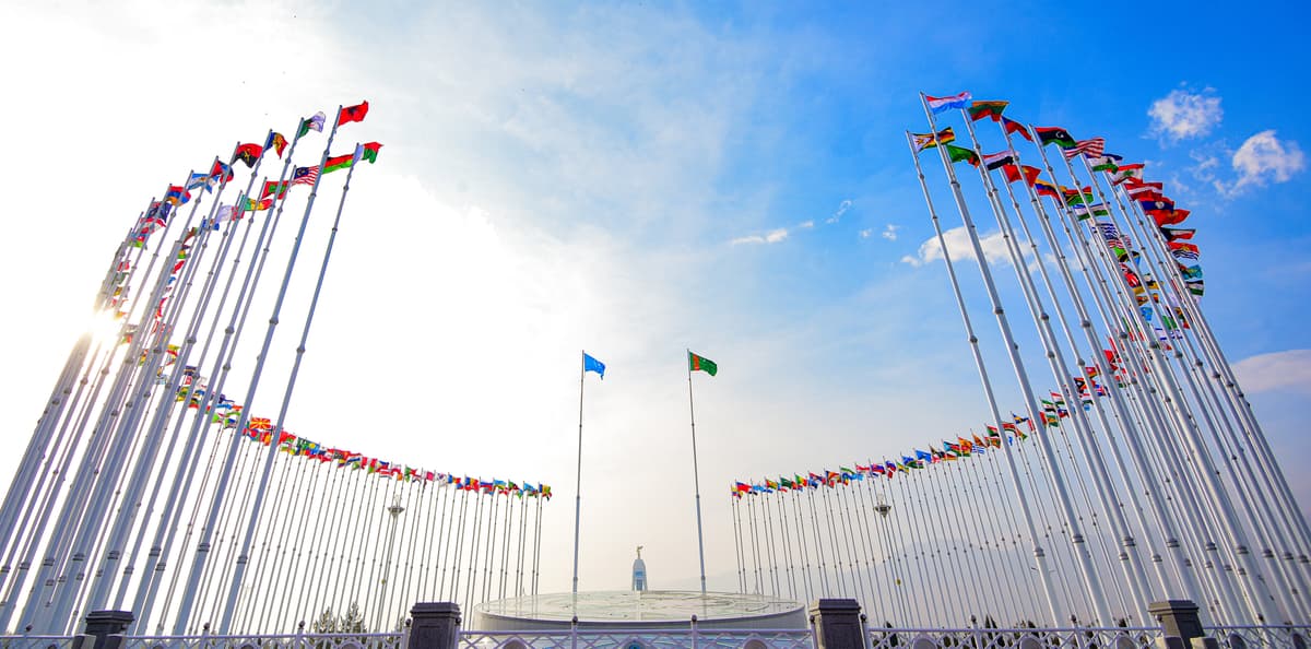 Россия подтверждает поддержку курса нейтралитета Туркменистана на международном форуме